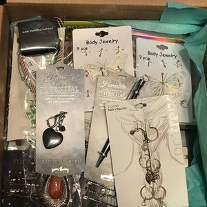 Large Flat Rate Box 26 New Items For the Ladies